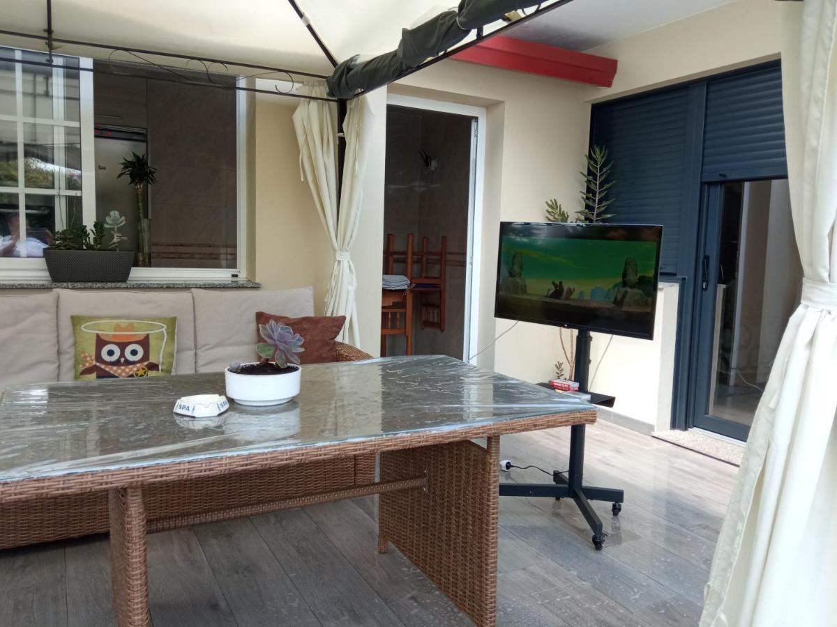 Jardin, Terraza Y Barbacoa O Grove Exterior foto