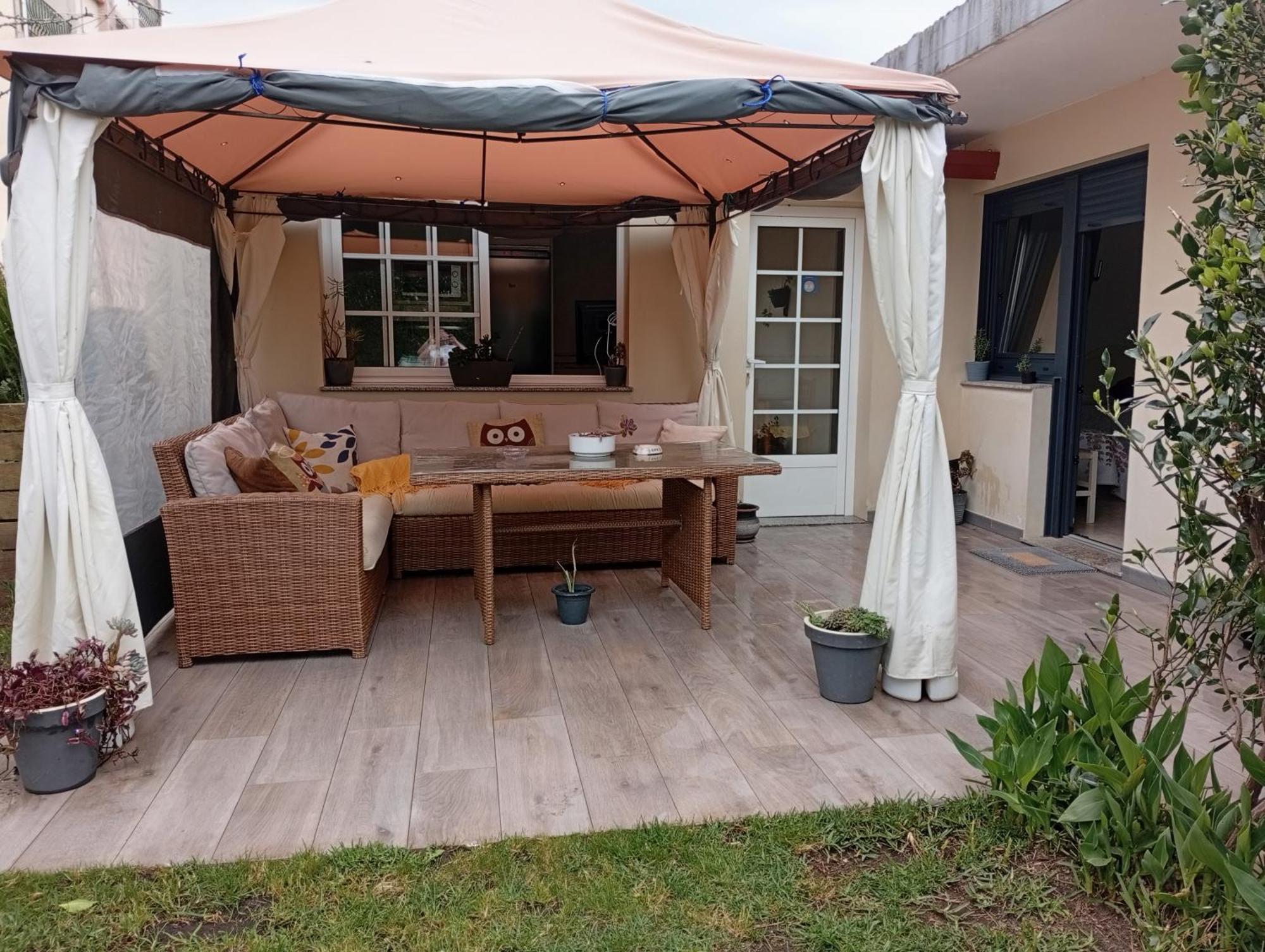 Jardin, Terraza Y Barbacoa O Grove Exterior foto