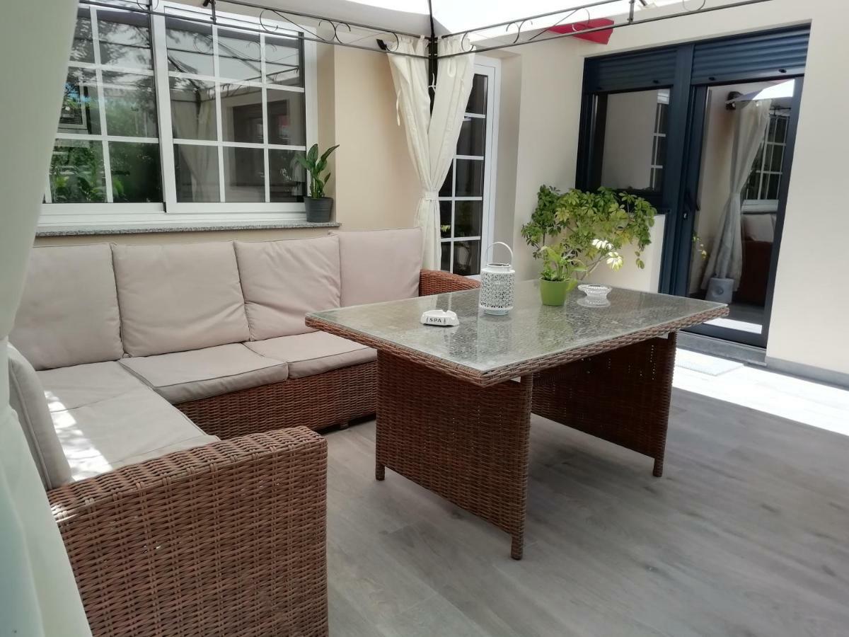 Jardin, Terraza Y Barbacoa O Grove Exterior foto